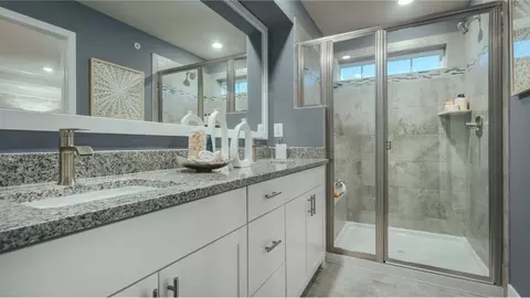 Bath - 2990 Calyx Dr, Charlottesville, VA 22911 photo 3 of 7
