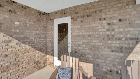 Exterior - 11023 Elemis Dr, Daphne, AL 36526 photo 2 of 11