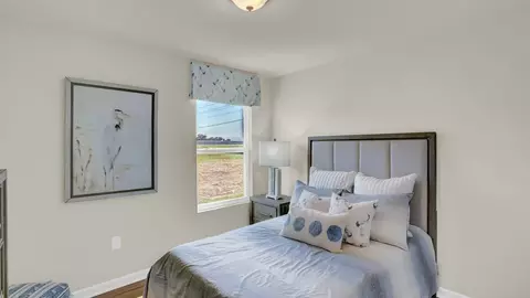 Bedroom - 11023 Elemis Dr, Daphne, AL 36526 photo 7 of 15