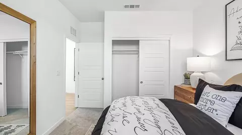 Bedroom - Hwy 41 & Ave. 12, Madera, CA 93636 photo 3 of 3