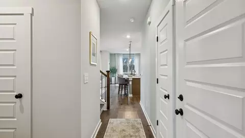 Entry Way - 6038 Eugene Dr, Smyrna, TN 37167 photo 3 of 7