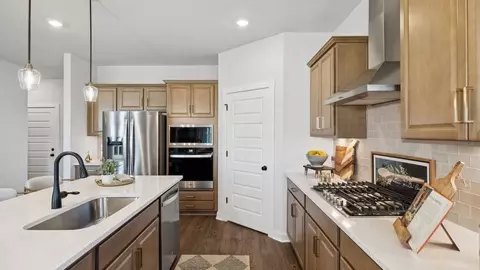 Kitchen - 6038 Eugene Dr, Smyrna, TN 37167 photo 11 of 12