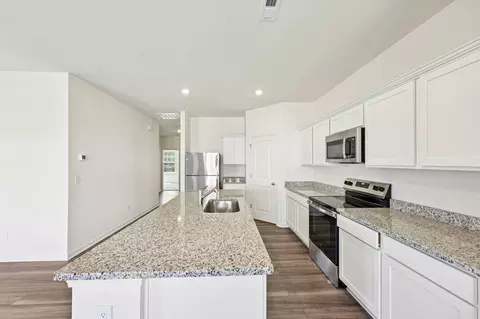 Kitchen - 170 Admiral St, Conway, SC 29526 photo 3 of 4