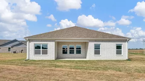 Exterior - Azalea Dr, Somerville, TN 38068 photo 3 of 4