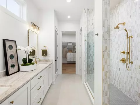 Bath - 2040 Summit Loop, Carmel, NY 10512 photo 1 of 1