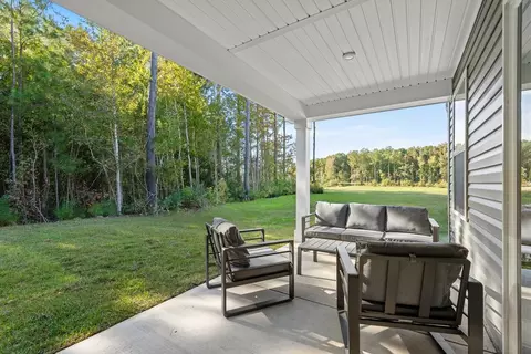 Exterior - 6801 Pine Bark Dr, Hurlock, MD 21643 photo 4 of 4