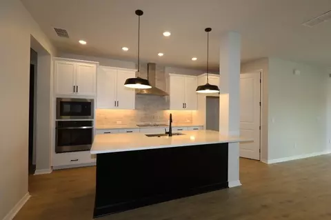 Kitchen - 5837 Native Oak St, Mount Dora, FL 32757 photo 1 of 2