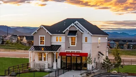 8958 Whiteclover St, Littleton, CO 80125