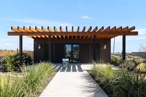 View/Area - 1401 Sambar Lp, Laredo, TX 78045 photo 1 of 15