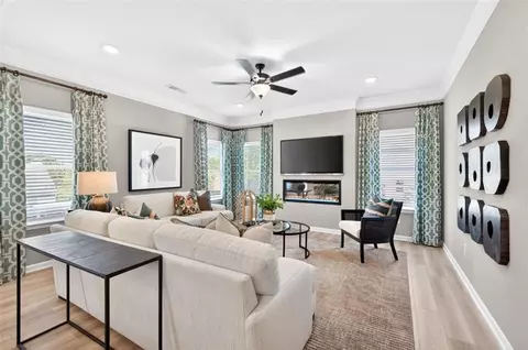 Living - 247 Shire Loop, Calhoun, GA 30701 photo 1 of 10