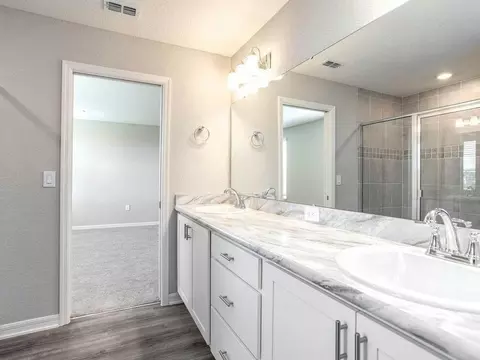 Bath - 5850 Piney Shrub Pl, Saint Cloud, FL 34771 photo 1 of 7