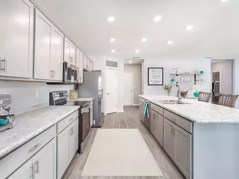 Kitchen - 5850 Piney Shrub Pl, Saint Cloud, FL 34771 photo 1 of 4