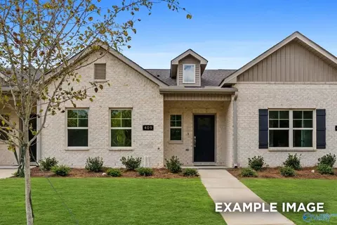 407 Clyde Ln, Hartselle, AL 35640