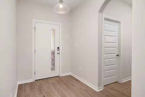 Entry Way - Undisclosed, Laredo, TX 78046 photo 2 of 6