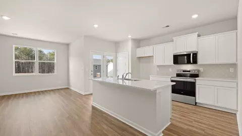 Kitchen - 3619 Walden Rd, Macon, GA 31216 photo 5 of 5