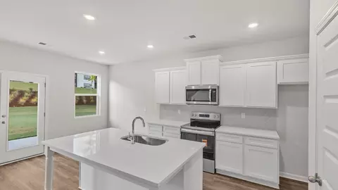 Kitchen - 3619 Walden Rd, Macon, GA 31216 photo 3 of 5
