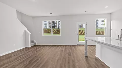 Living - 3619 Walden Rd, Macon, GA 31216 photo 3 of 5