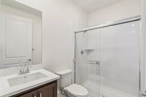 Bath - 8017 Bordoni Dr, Vallejo, CA 94591 photo 1 of 21