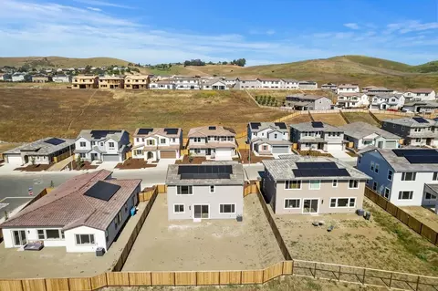View/Area - 8017 Bordoni Dr, Vallejo, CA 94591 photo 6 of 17