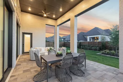 Exterior - 2805 Wembley Ct, Celina, TX 75009 photo 4 of 20