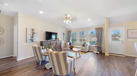 Living - 634 Audrey Dr, Tuttle, OK 73089 photo 2 of 3