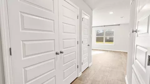 Entry Way - 34 Kings Crossing Dr, Lucedale, MS 39452 photo 2 of 6