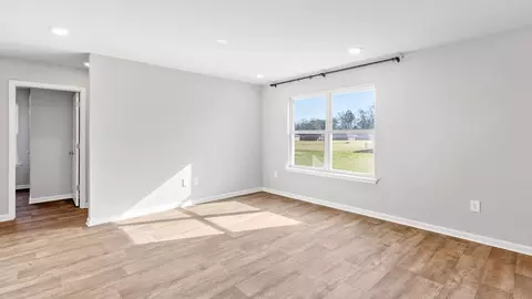 Living - Kings Crossing Drive, Lucedale, MS 39452 photo 3 of 6