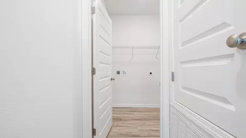 Entry Way - 20 Elderberry St, Freeport, FL 32439 photo 1 of 2