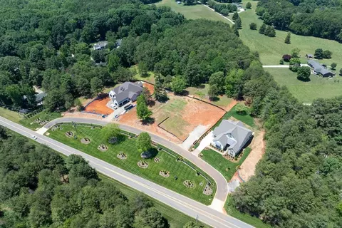 View/Area - 1672 Shearer Rd, Davidson, NC 28036 photo 3 of 4