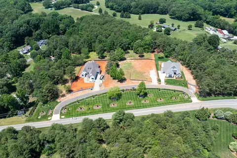 View/Area - 1672 Shearer Rd, Davidson, NC 28036 photo 2 of 4