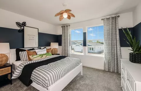 Bedroom - 3362 Yellow Leaf Cir, Spring Hill, FL 34609 photo 3 of 3
