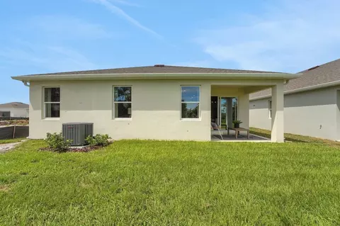 Exterior - 235 Meredith Blvd, Winter Haven, FL 33881 photo 7 of 10