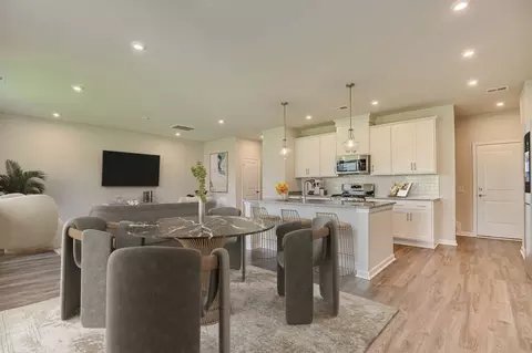 Dining - 812 Huxley Ln, Elgin, SC 29045 photo 1 of 3