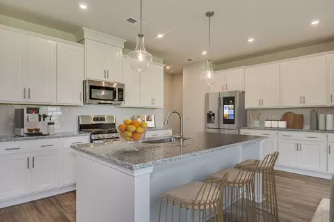 812 Huxley Ln, Elgin, SC 29045