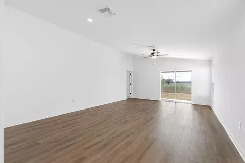Living - 2354 Ainsworth Ave, Spring Hill, FL 34609 photo 1 of 1