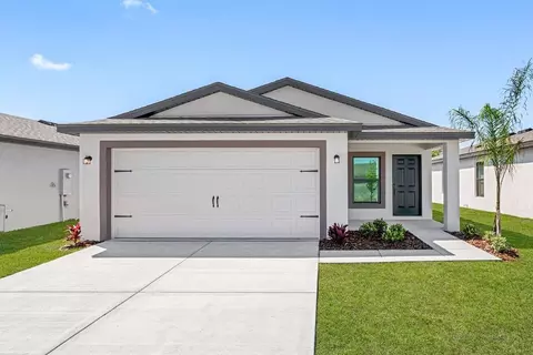 Exterior - 2354 Ainsworth Ave, Spring Hill, FL 34609 photo 4 of 13