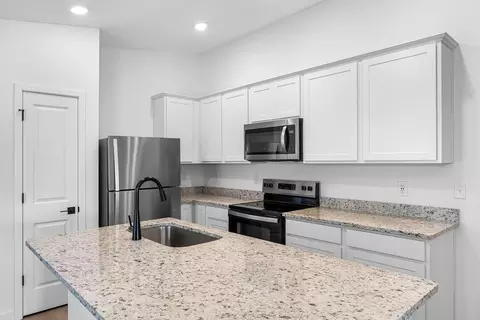 Kitchen - 2354 Ainsworth Ave, Spring Hill, FL 34609 photo 1 of 2