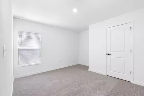 Bedroom - 2354 Ainsworth Ave, Spring Hill, FL 34609 photo 2 of 4