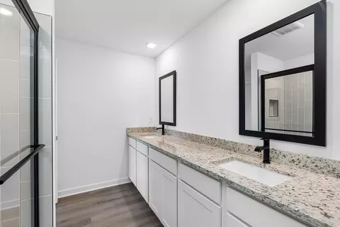 Bath - 2354 Ainsworth Ave, Spring Hill, FL 34609 photo 1 of 3