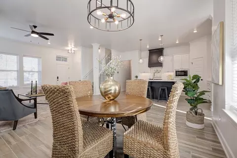 Dining - 7201 E Oakland St, Broken Arrow, OK 74014 photo 2 of 3