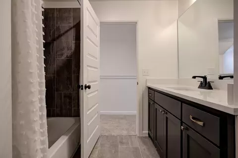 Bath - 7201 E Oakland St, Broken Arrow, OK 74014 photo 6 of 7