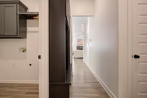 Entry Way - 7201 E Oakland St, Broken Arrow, OK 74014 photo 3 of 7