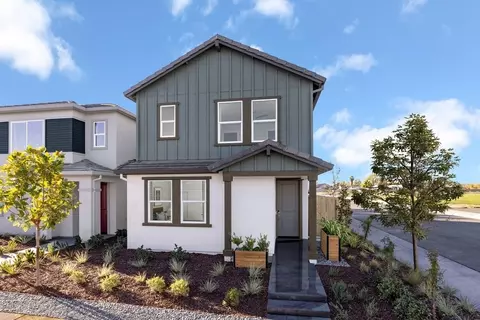 Exterior - 4500 Skating Pl, Rocklin, CA 95677 photo 8 of 8
