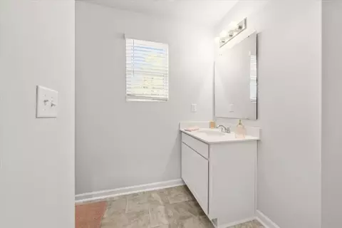 Bath - 139 Phoenix Dr, Bunnlevel, NC 28323 photo 2 of 2