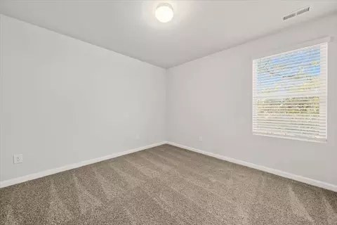Bedroom - 139 Phoenix Dr, Bunnlevel, NC 28323 photo 6 of 7