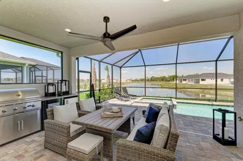 Exterior - 4108 Sea Marsh Pl, Parrish, FL 34219 photo 8 of 9