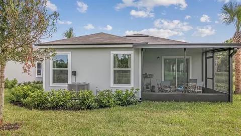 Exterior - 5 Mulligan Way, Bunnell, FL 32110 photo 5 of 9