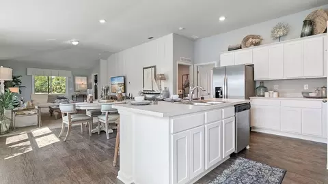 Kitchen - 5 Mulligan Way, Bunnell, FL 32110 photo 2 of 6