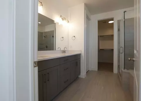 Bath - 52 E Dakar Ln, Saint George, UT 84790 photo 1 of 6