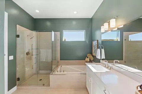 Bath - 52 E Dakar Ln, Saint George, UT 84790 photo 6 of 6